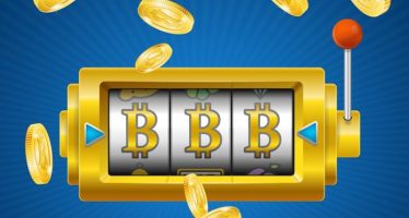 play to earn bitcoin games